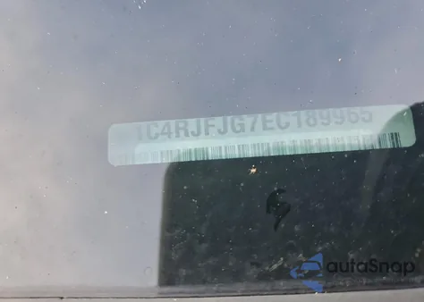 2014 Jeep Grand Cherokee Summit из США, поврежденный, VIN 1C4RJFJG7EC189965